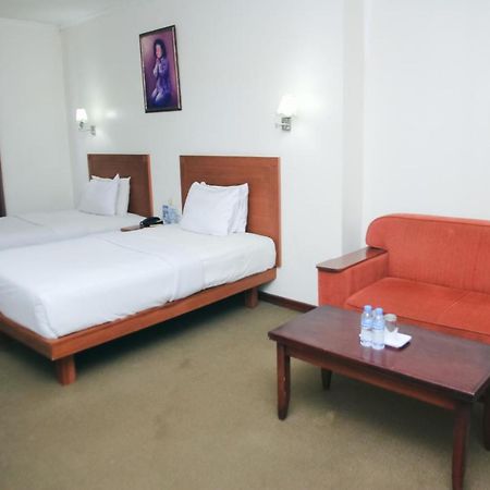 Hotel Bumi Asih Padangsidimpuan Batubelubang المظهر الخارجي الصورة